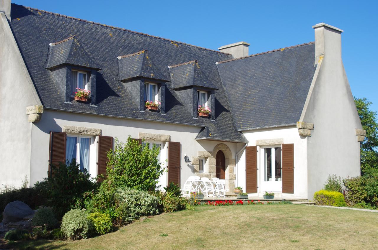 Chambres D'Hotes Du Theven Plougoulm Exterior photo